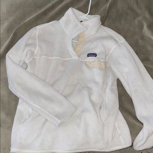 White Patagonia size: Large